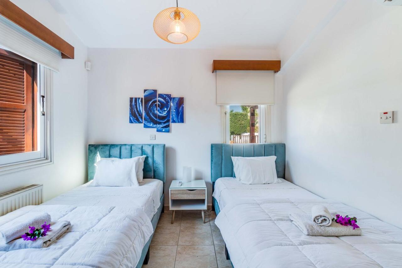 Villa Marina Sunrise By Ezoria Villas คอรัลเบย์ ภายนอก รูปภาพ